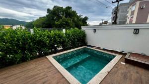 Apto Royal com piscina - Praia de Palmas