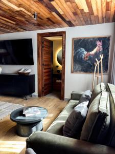 Serenzzo Hotel & Cuisine