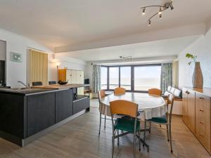 Apartment in Blankenberge near Belgium Pier