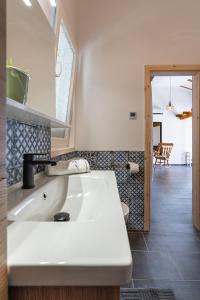 Apartments by the sea Novalja, Pag - 11512