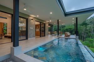 New! Ocean View, Jungle Surrounded, Walk to Beach & River