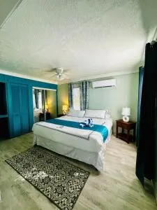 Playa Esmeralda Inn Suite 2 - Cortez