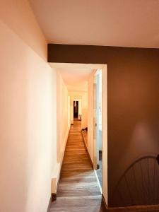 Renacer, Poblado Manila