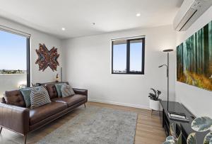 Bright City-View Retreat in the Heart of Preston