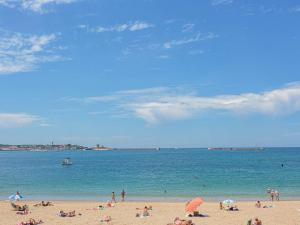 Appartements Appartement pres de la plage avec parking a Saint-Jean-de-Luz - FR-1-4-701 : photos des chambres