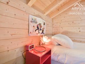 Chalets Chalet 5 chambres pour 8 pers. avec Wi-Fi et garage au Grand-Bornand - FR-1-391-199 : photos des chambres