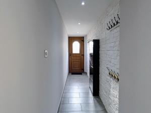 Gîte familial de caractère pour 10 pers, vue vallée, proche ski - FR-1-589-790