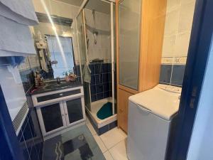 Studio Cabine avec Vue Piscine, Parking Privé - FR-1-328-274