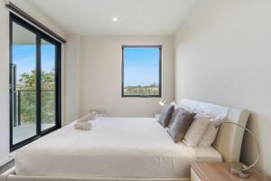 Cozy & Convenient Bundoora Apt withparking
