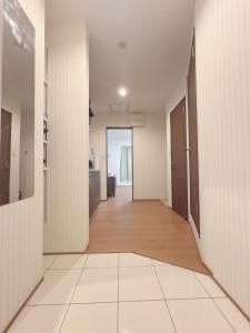 101 Osaka Ruyi House can accommodate 4 people