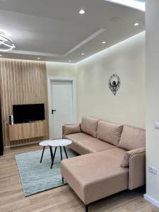 Spacious Apartment - 1 Minute Walking from Center