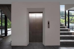 Embrace Nature, Comfort & Beach Proximity - Natural Park B24 Suite, Kamala