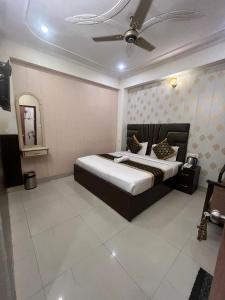 द्वारकानाथ hotel