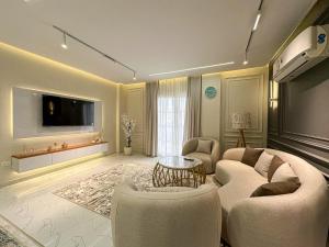 Modern Cozy 2BR Apartment in New Cairo