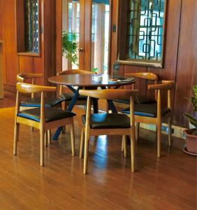 The Gather Inn Baguio - Burnham Park