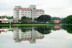 Sotogrande Iloilo Hotel
