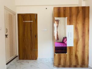 1BHK near Sarjapur road with lift 101