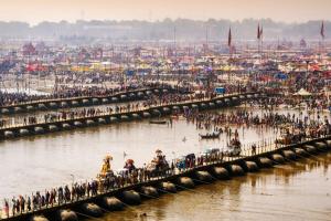 Family Budget full tour Home Stay just 1km to Mahakumbh Sangam