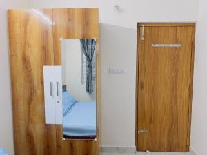 1BHK near Sarjapur road with lift 202