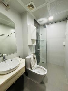 Cozy 2 bedrooms apartment To Ngoc Van