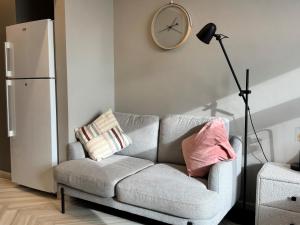 Warm and Elegant Studio in Dubai