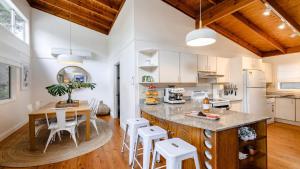 Tanglewood Pearl Beach- firepit, pet friendly, stroll to beach