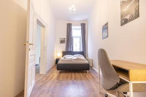 Cozy 3BR Apt for Up to 8P, 5Min to Kongresspark - 2-Sterne-Hotels in Wien