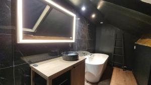 Suite Osaka - Elégance et zénitude - 5 min plage