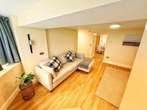 Numero Uno City Lower Level Loft