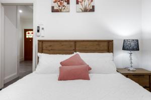 Stylish Home 5min drive to Sovereign Hill & Lake Wendouree