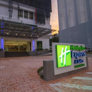 Holiday Inn Express & Suites Johor Bahru by IHG