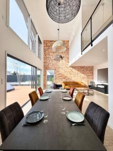Maisons de vacances Luxury ! Villa de standing Piscine Plages a pied : photos des chambres