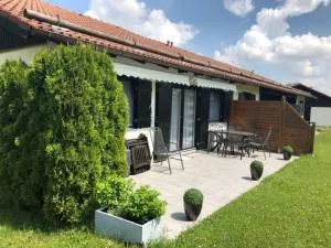 Ferienhaus Nr 58, Kategorie Komfort L, Feriendorf Hochbergle, Allgäu - Karlsebene