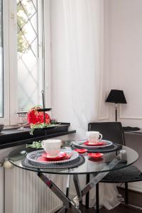 Premium Apart Varsovia Alice 2 by BookingHost