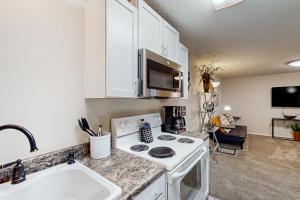 Escape to Notch Estates