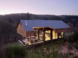 Hutstuf - The Badger & hottub - Bertogne