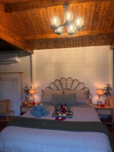 Blissful Wooden Haven - complete place is yours 5 min drive or train from parramatta