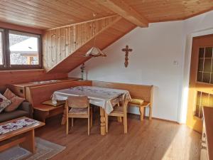 Moosbachhof - Ferienwohnung Marienkäfer