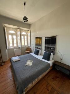 Quadruple Room with Shared Bathroom room in Train Spot Guesthouse
