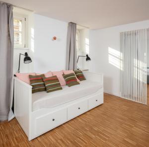 Family Friendly Studio Apartment