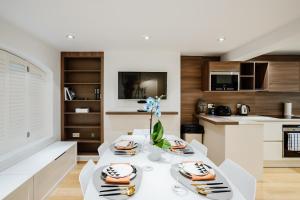 Luxury 3BRs Home, Spacious and Cozy in Victoria