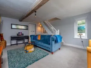 Pass the Keys 18th Century Mill Cottage - Dawley