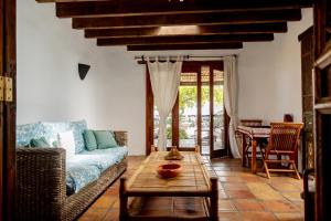 1 Bedroom villa with terrace room in Casa Tomarén