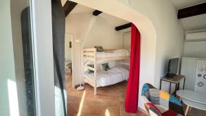 Maisons de vacances La maison aux volets bleus : photos des chambres