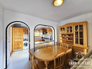 Stay in Costa Hispania