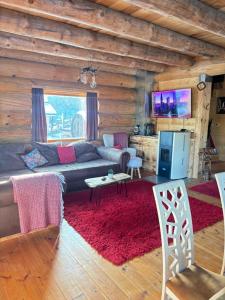 ECO HOUSES ART OF LIVING - Еко къщи изкуството да живееш