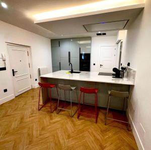 Atuaire Home Apartamento Céntro Historico con vistas a la Moneda Azul Parking Incluido