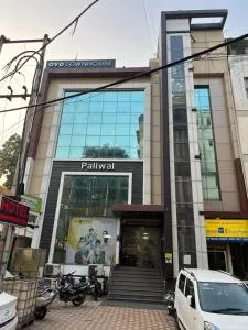 Hotel The Mall Inn by MNG Rooms - Канпур