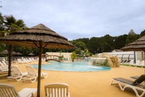 Campings Sunelia Le Petit Bois : photos des chambres