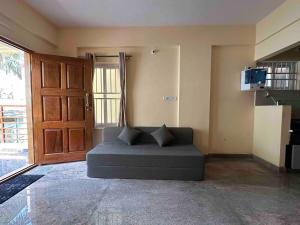 Wonderful 2Bhk 950M from JP nagara Metro 1stFlr101